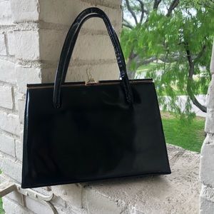 Vintage 70’s Czarina Leather Handbag